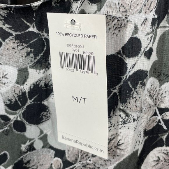 NEW Banana Republic Shirt Womens Medium tall black gray floral preppy - Picture 5 of 11